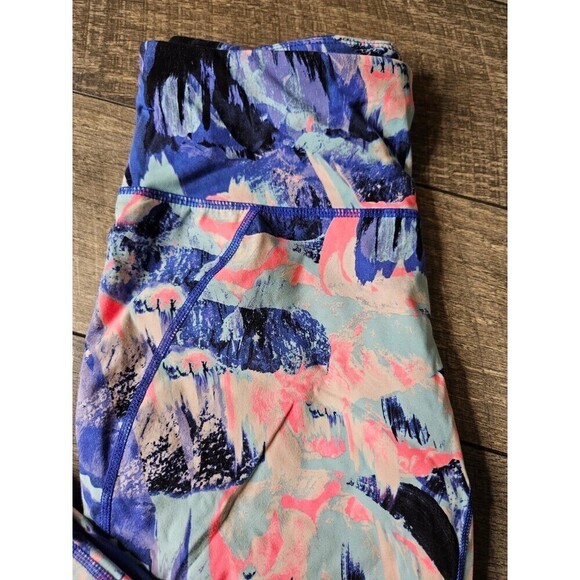 Sweaty Betty Lava Print Power Run Leggings - Picture 7 of 11